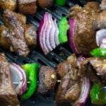 Sappige runder shaslicks met groente uit de Airfryer